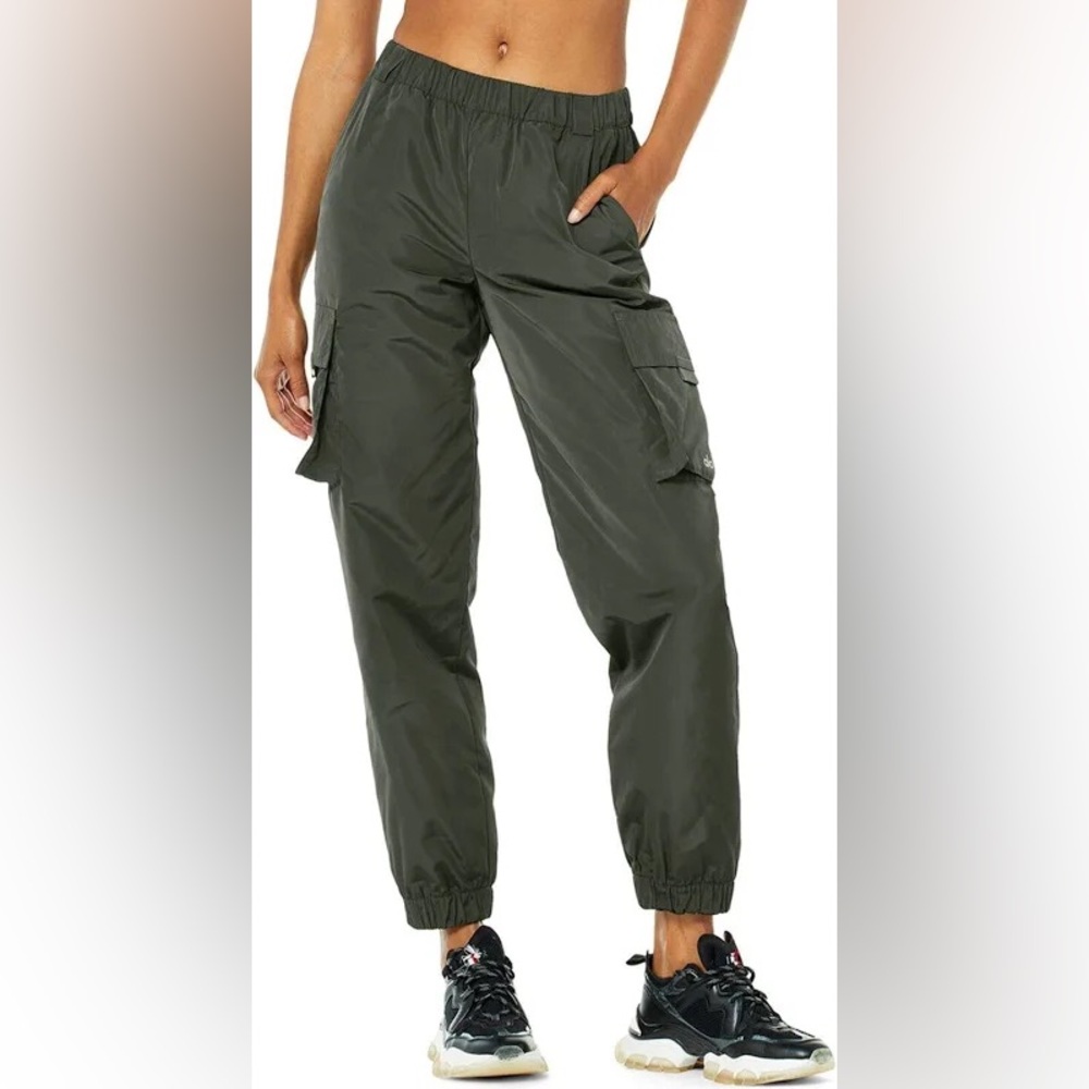 Alo It Girl Cargo Joggers Green Size Large